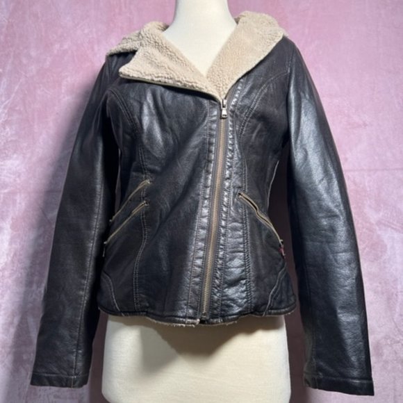 Levi's Jackets & Blazers - Levis Faux Leather Small Zip Up Jacket